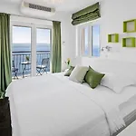 S&a With Heated Private Pool, 3 Bedrooms, 3 Bathrooms, Playground