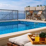 S&a With Heated Private Pool, 3 Bedrooms, 3 Bathrooms, Playground Βίλα *
