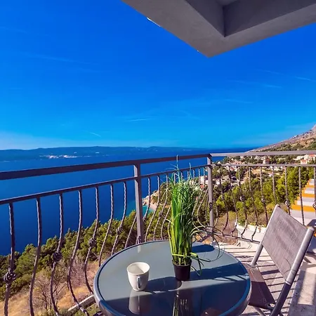 S&a With Heated Private Pool, 3 Bedrooms, 3 Bathrooms, Playground *